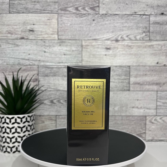 SOLD BNIB & Sealed Retrouvé Balancing Facial Oil ➕Samples RV $190 - Picture 2 of 15